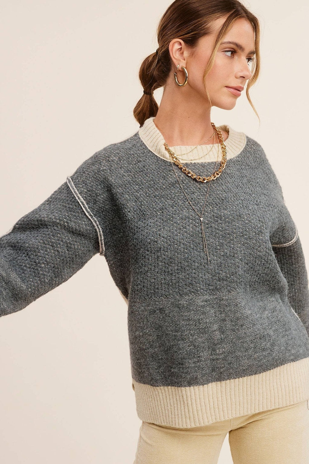 La Miel Loose-Fit Color Block Textured Round Neck Western Sweater — Side Slit Cozy Layering (Baked Ginger or Black Sesame, Medium available)