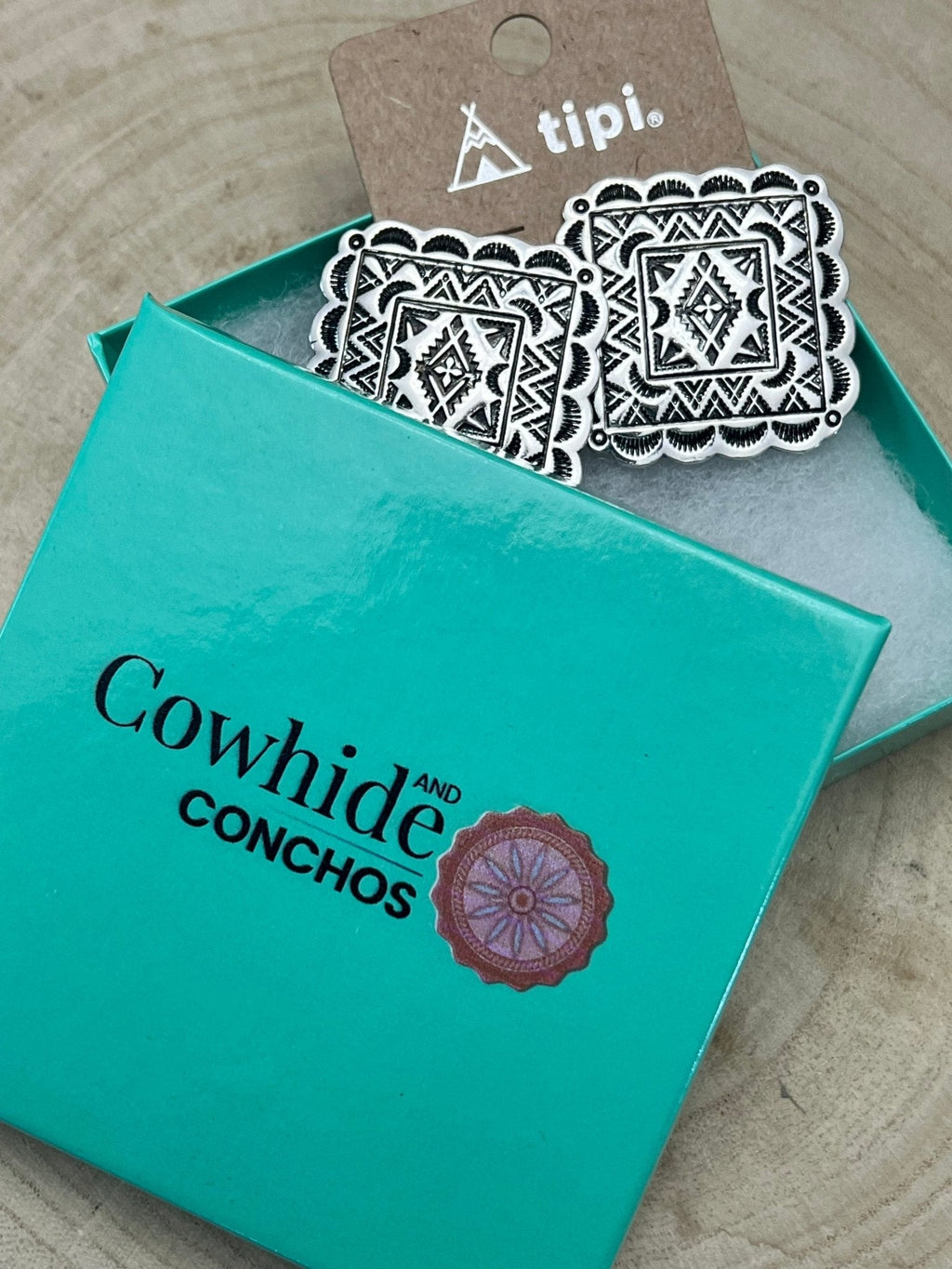 Western Square Concho Fashion Earrings — 1¼" Geometric Statement